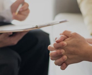 Вызов скорой психиатрической помощи в Яровом